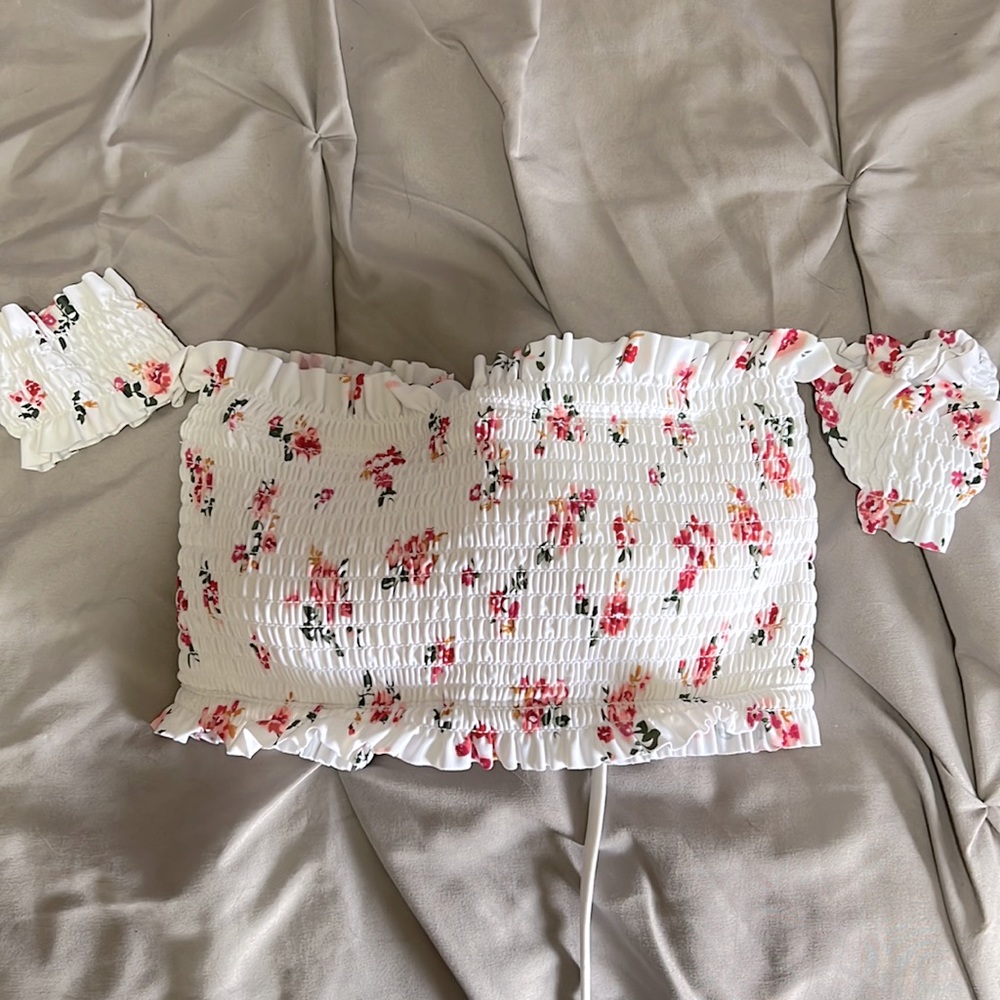 Off the shoulder swim suit